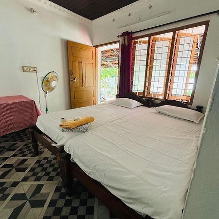Marari Das Beach Villa Mararikulam Exterior photo