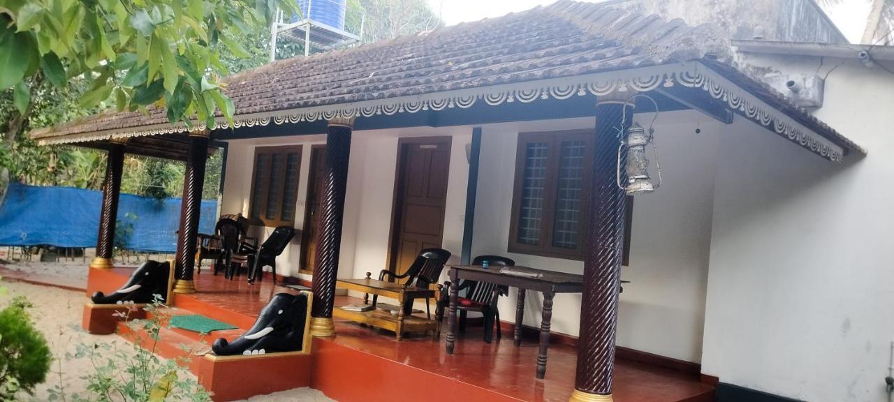 Marari Das Beach Villa Mararikulam Exterior photo